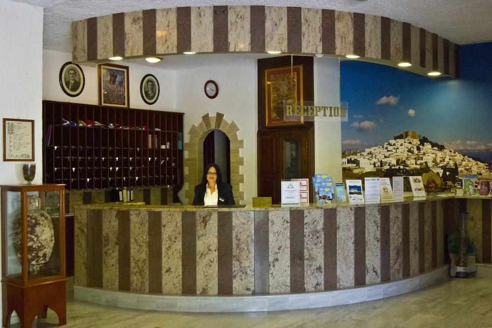 Skala Hotel Kültér fotó